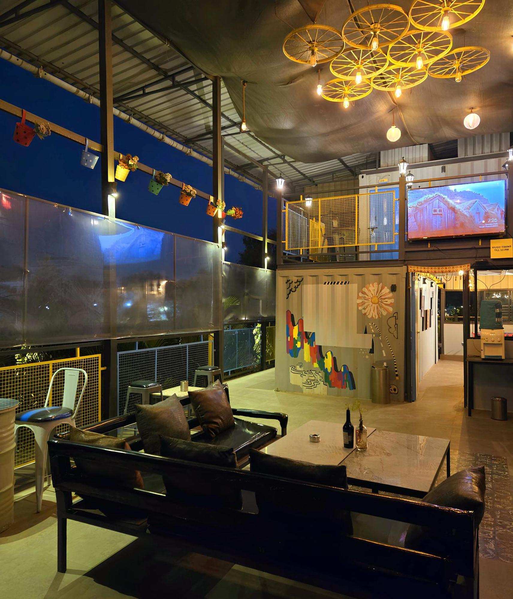 Boxtel Lonavala Exterior photo